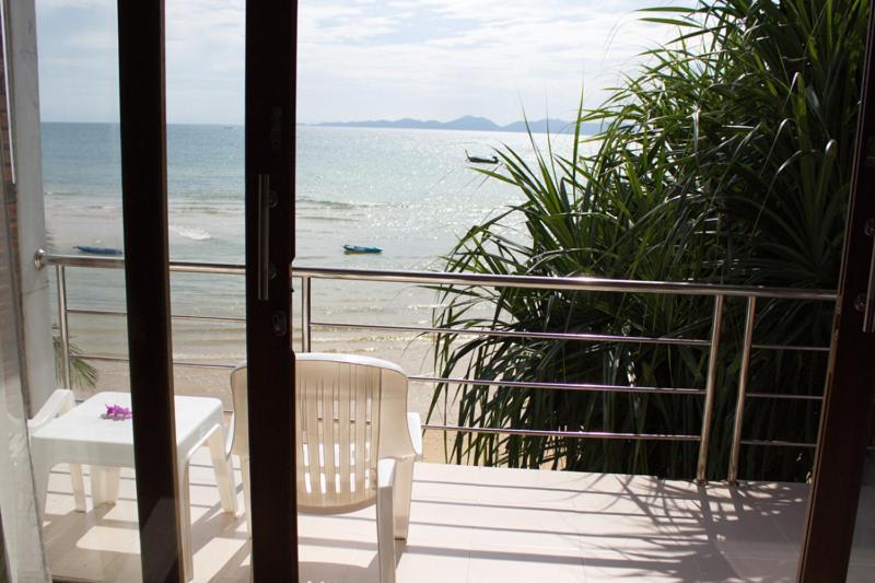 Koh Kwang Seaview Hotel Klong Muang Beach Exterior foto