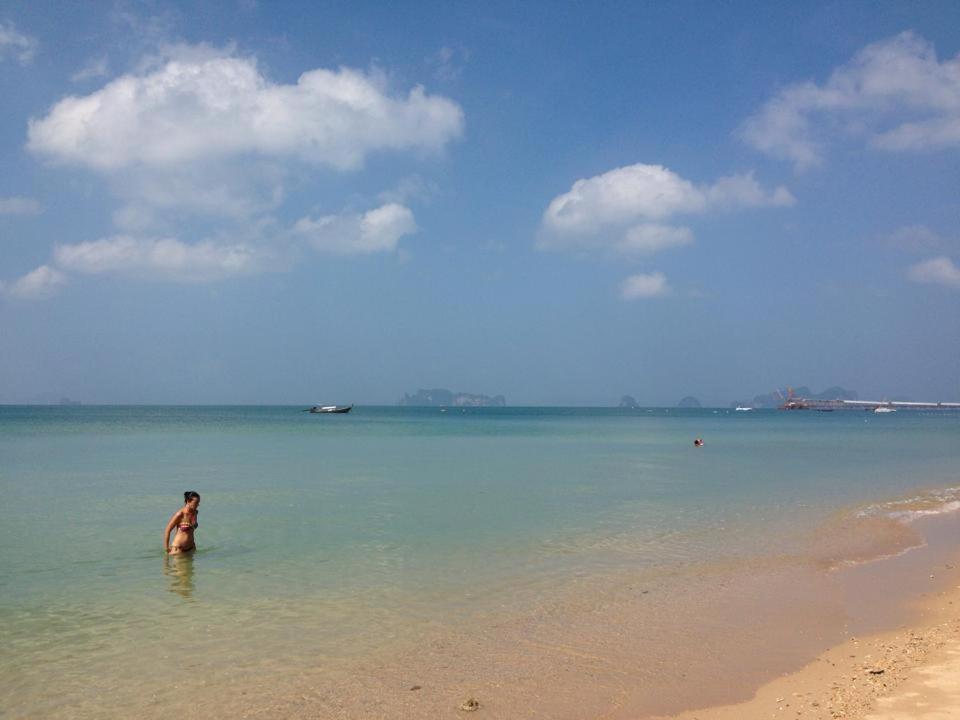Koh Kwang Seaview Hotel Klong Muang Beach Exterior foto