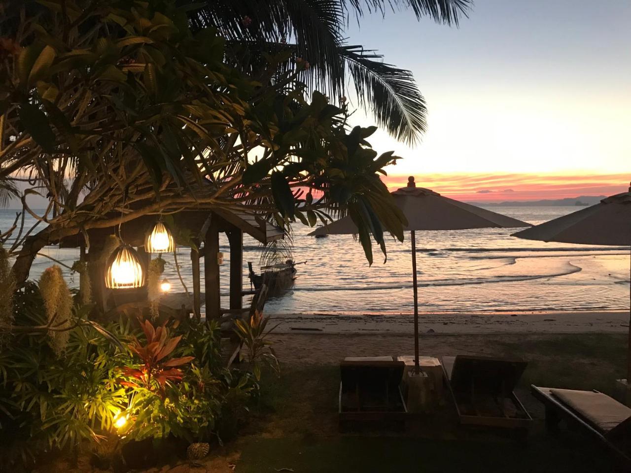 Koh Kwang Seaview Hotel Klong Muang Beach Exterior foto